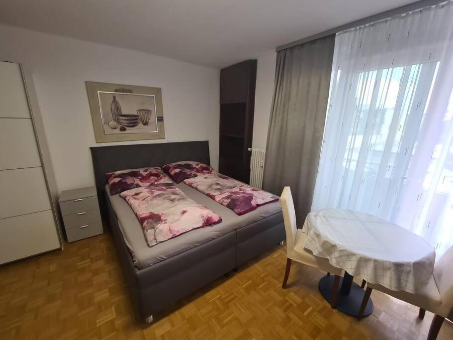 Stadtoase Wels Zentrum Esterno foto